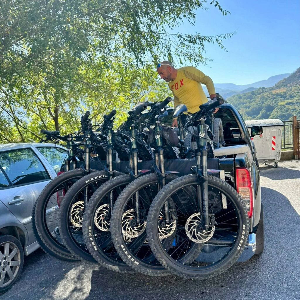 Latronico Bike Center Tour Latronico – Maratea Cicloturismo - Noleggio Bici - Latronico Bike Center